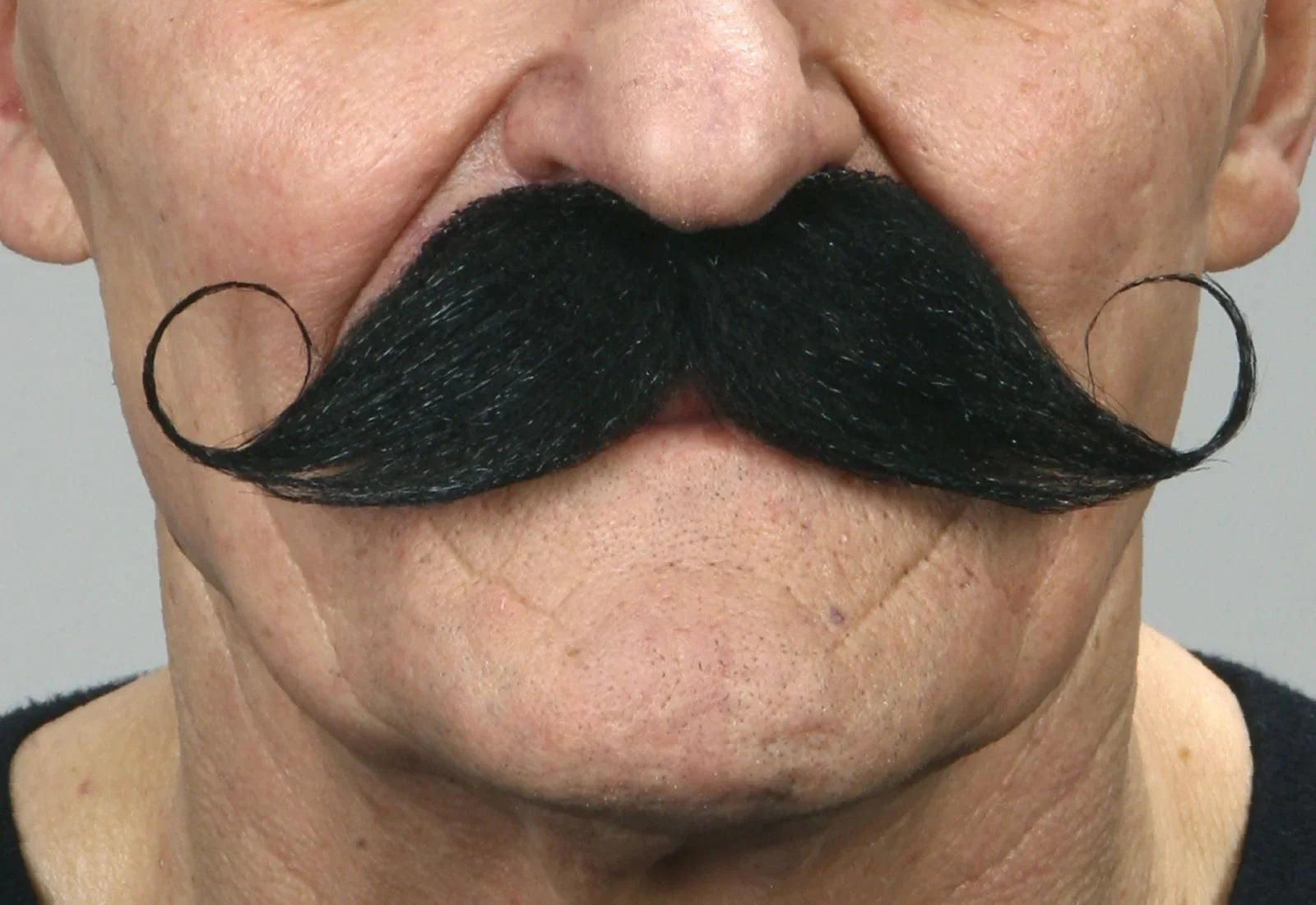 Bigote Francés Moreno Barbas y Bigotes Viving
