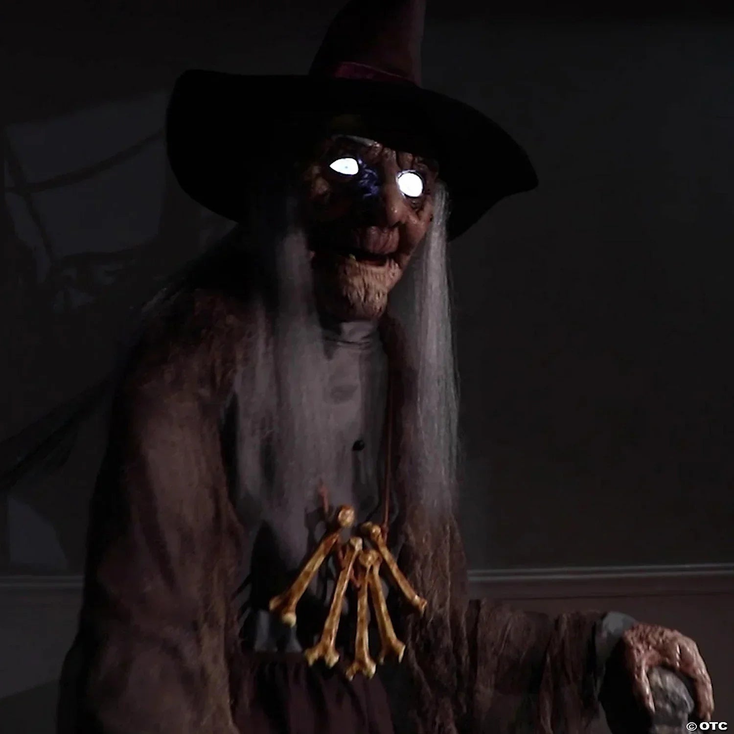 Bruja Terrorífica con Movimiento, Luz y Sonido Decoración Halloween Palmer